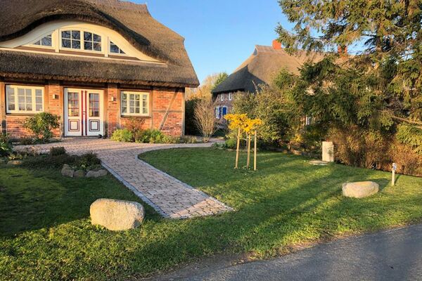 Das Reet Ferienhaus Zur Miete In Middelhagen Auf Rugen Rugen